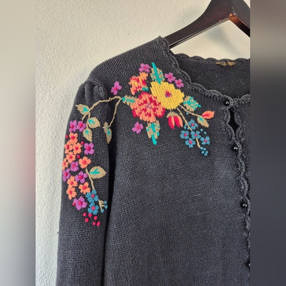100% Cotton Adorable Cottagecore Vintage Cardigan Embroidered Flowers Medium - Picture 2 of 8